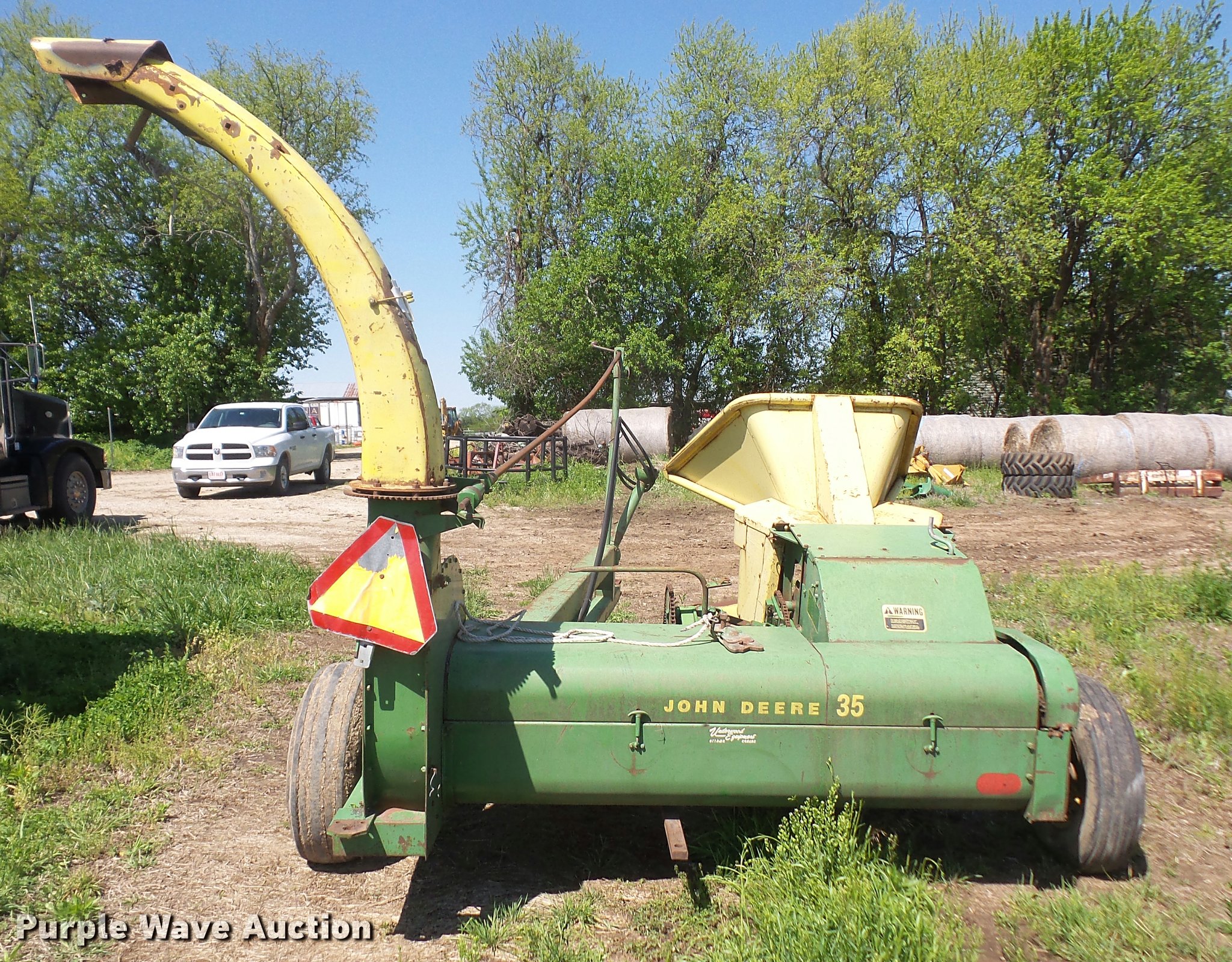 John Deere 35 forage harvester in Rantoul, KS Item DA6264 sold