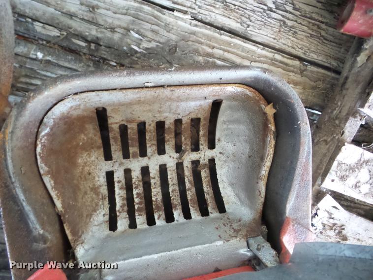 image for item BI9703 Livestock equipment