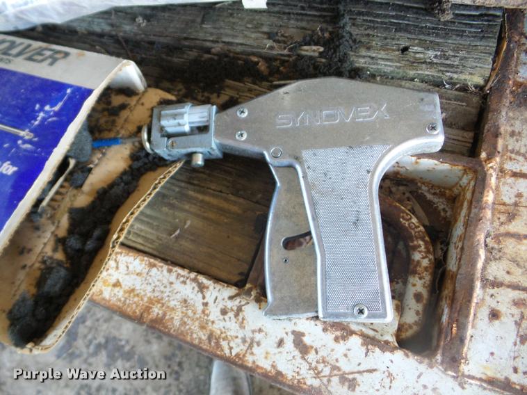 image for item BI9703 Livestock equipment