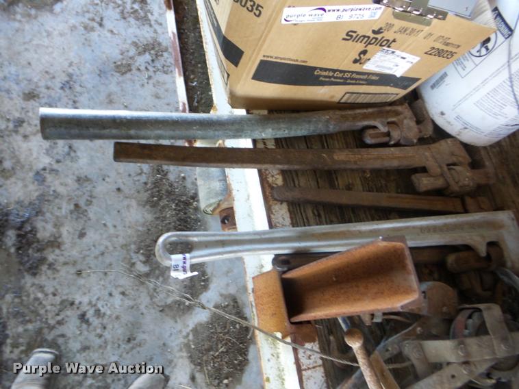 image for item BI9704 Tools