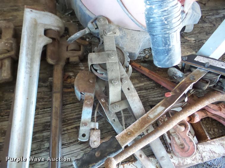 image for item BI9704 Tools