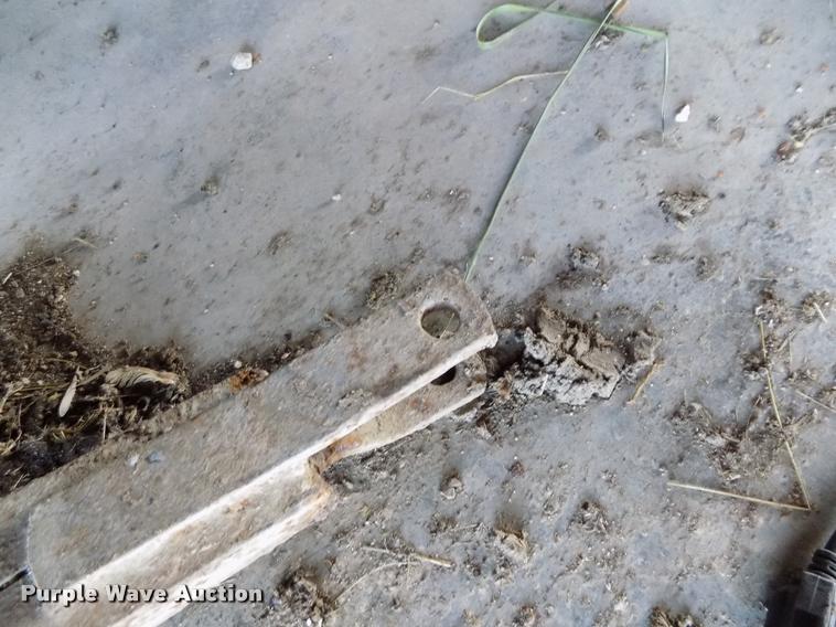 image for item BI9705 Hay trailer