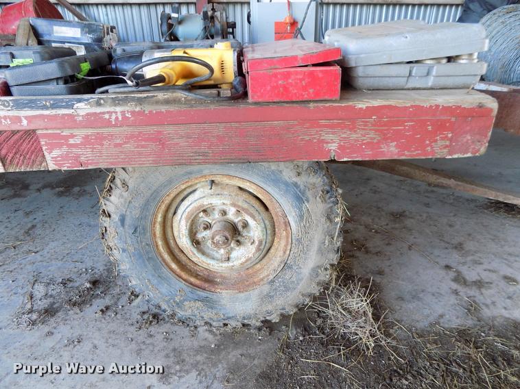 image for item BI9705 Hay trailer