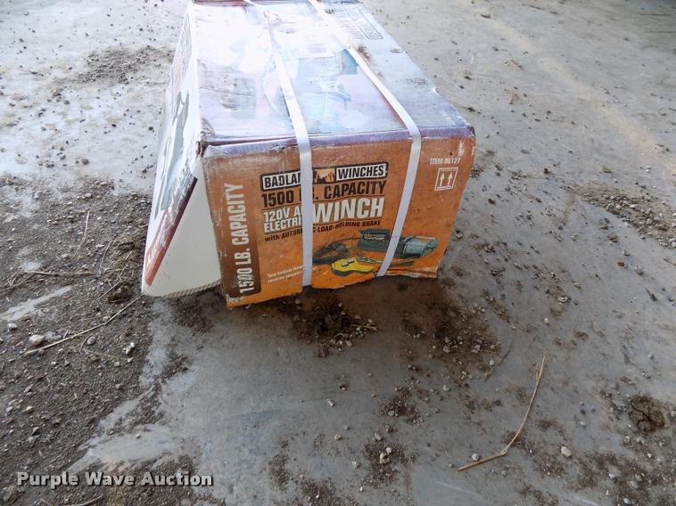 image for item BI9711 Badland electric winch