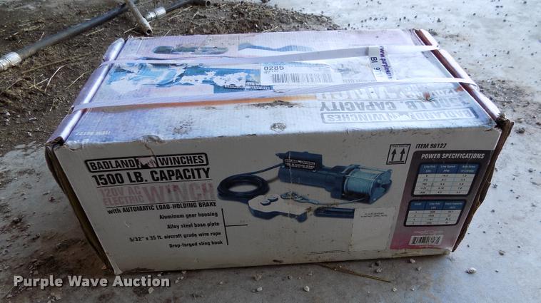 image for item BI9711 Badland electric winch