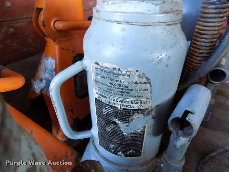 image for item BI9713 Tools