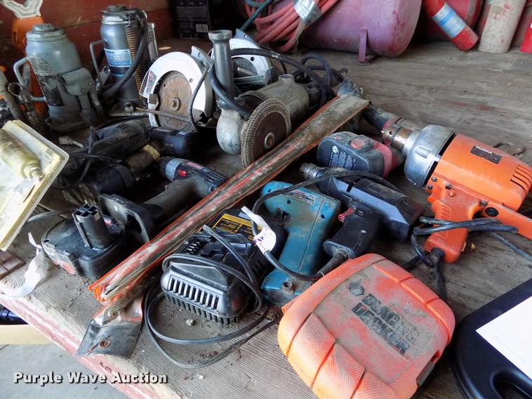 image for item BI9714 Tools