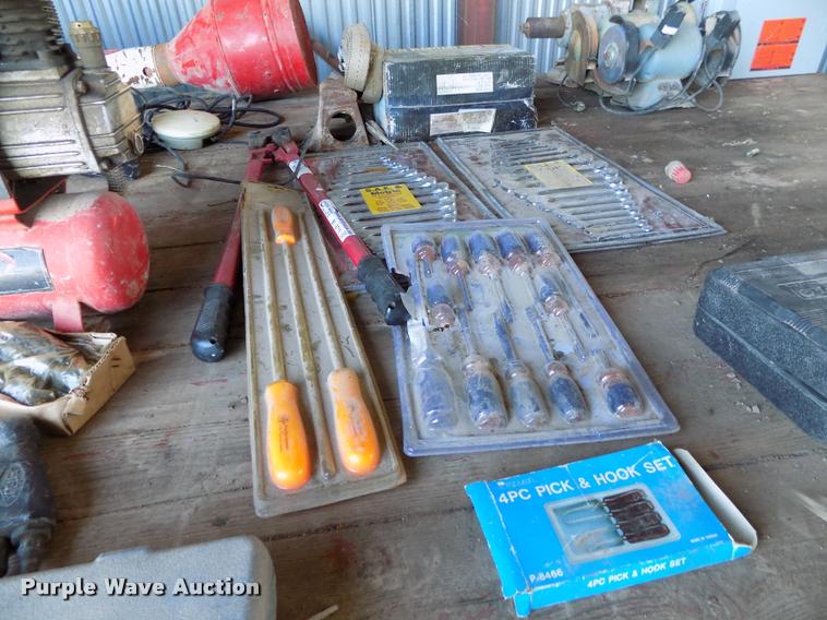 image for item BI9716 Tools