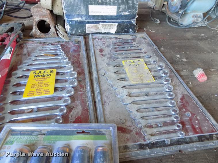 image for item BI9716 Tools