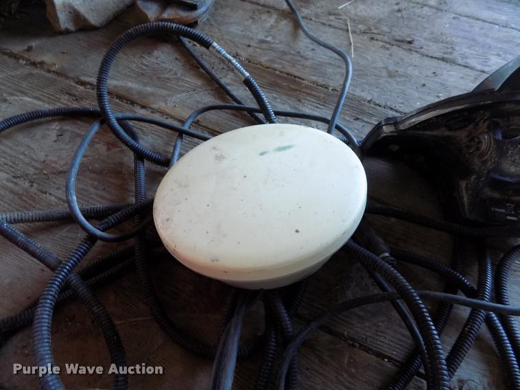 image for item BI9719 Trimble GPS antenna