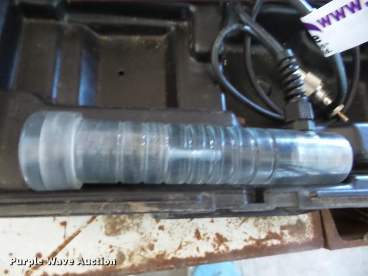 image for item BI9721 Delmhorst hay moisture meter