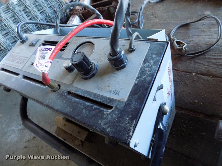 image for item BI9722 Thermal Dynamics Pak 25 plasma cutting system