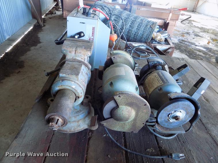 image for item BI9723 Tools