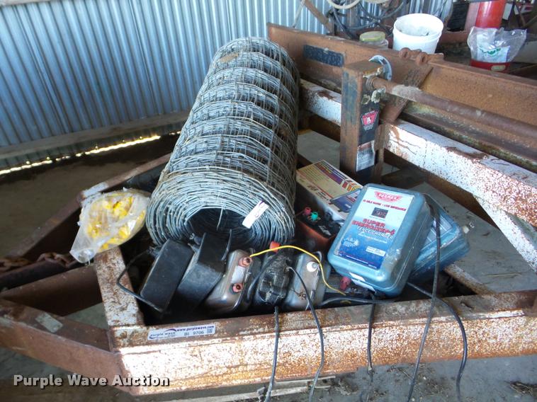 image for item BI9724 Fencing materials