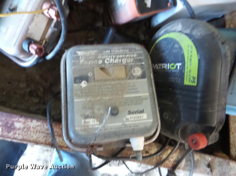 image for item BI9724 Fencing materials