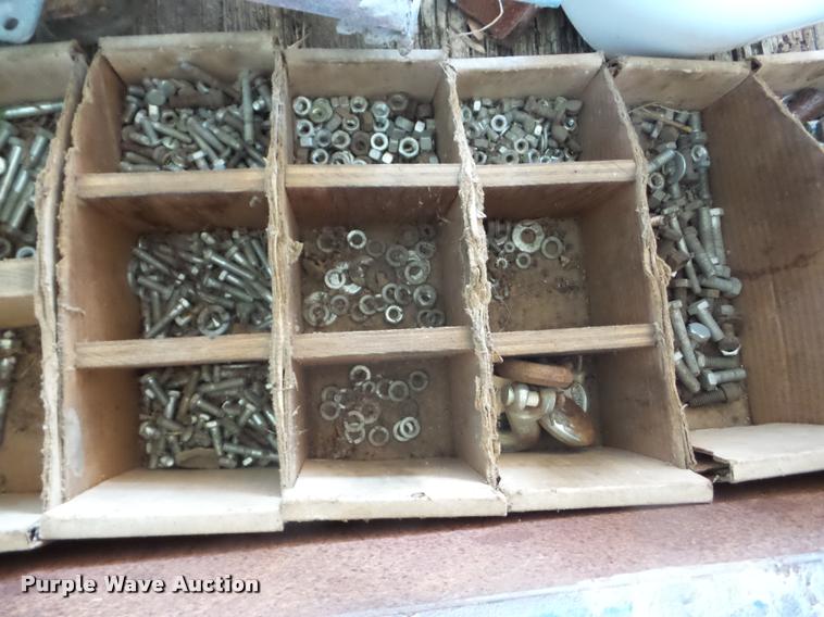 image for item BI9726 Tools