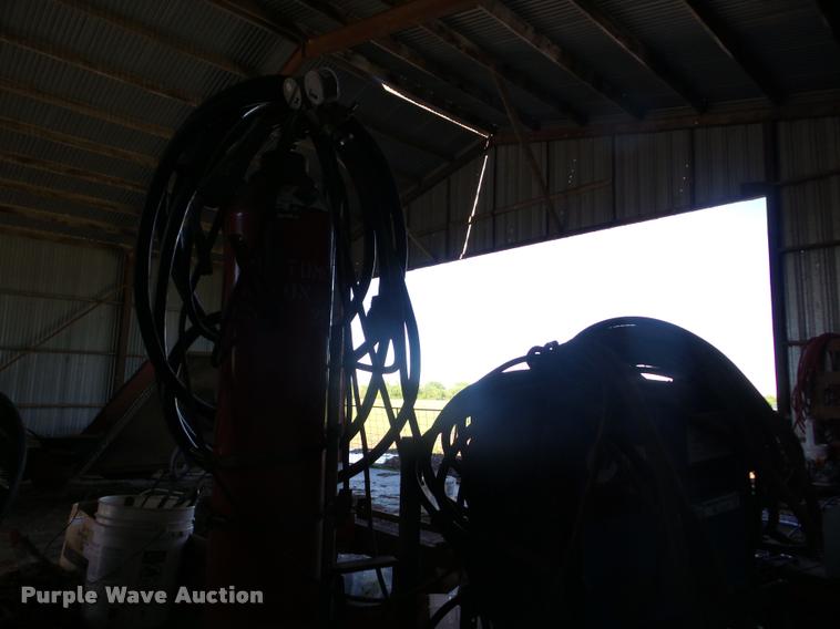 image for item BI9729 Miller 130 wire welder