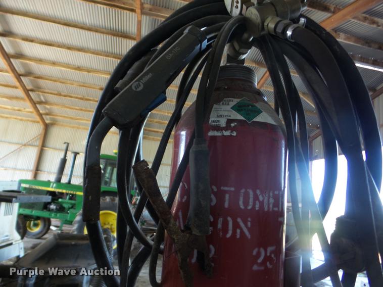 image for item BI9729 Miller 130 wire welder