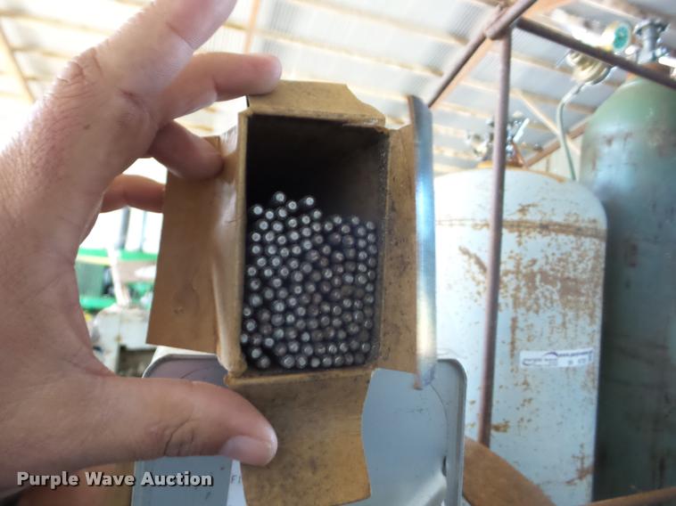 image for item BI9730 Lincoln AC225 arc welder