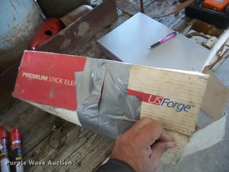 image for item BI9730 Lincoln AC225 arc welder