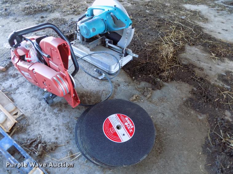 image for item BI9733 Tools