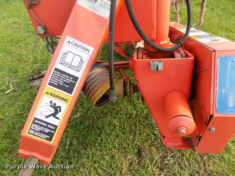 image for item BZ9737 Kuhn GMD800-GIIHD disc mower