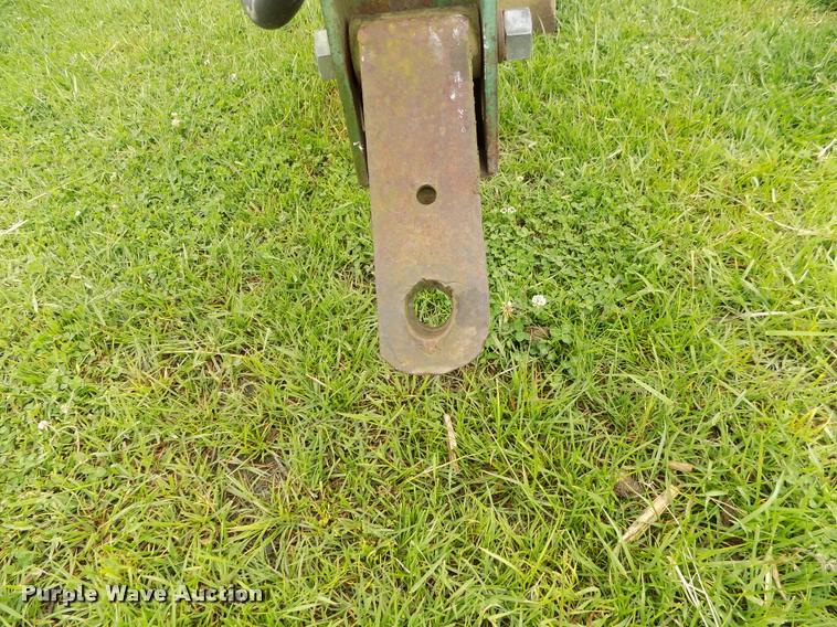 image for item BZ9741 John Deere 1600 field cultivator