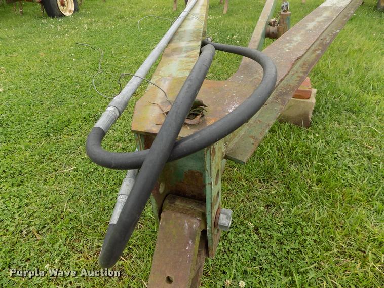 image for item BZ9741 John Deere 1600 field cultivator