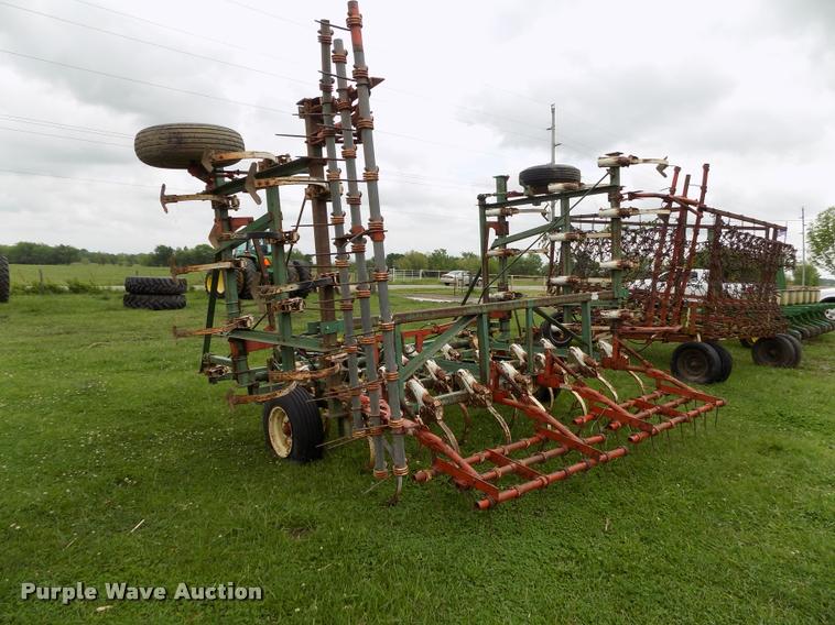 image for item BZ9742 Field cultivator