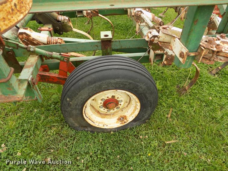 image for item BZ9742 Field cultivator