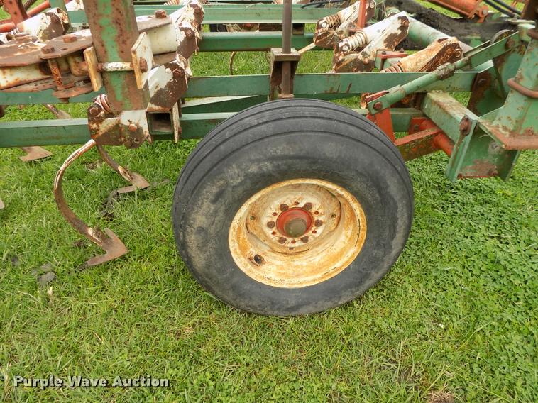 image for item BZ9742 Field cultivator