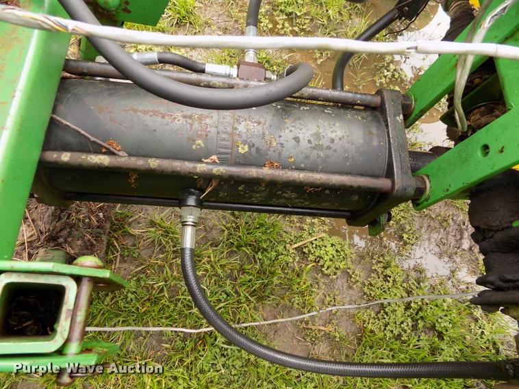 image for item BZ9744 John Deere P7000 planter