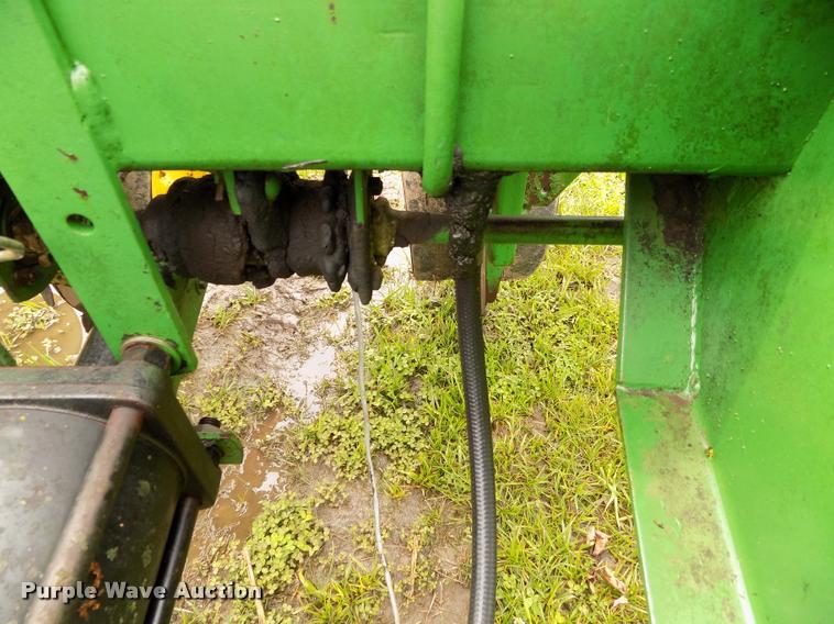 image for item BZ9744 John Deere P7000 planter