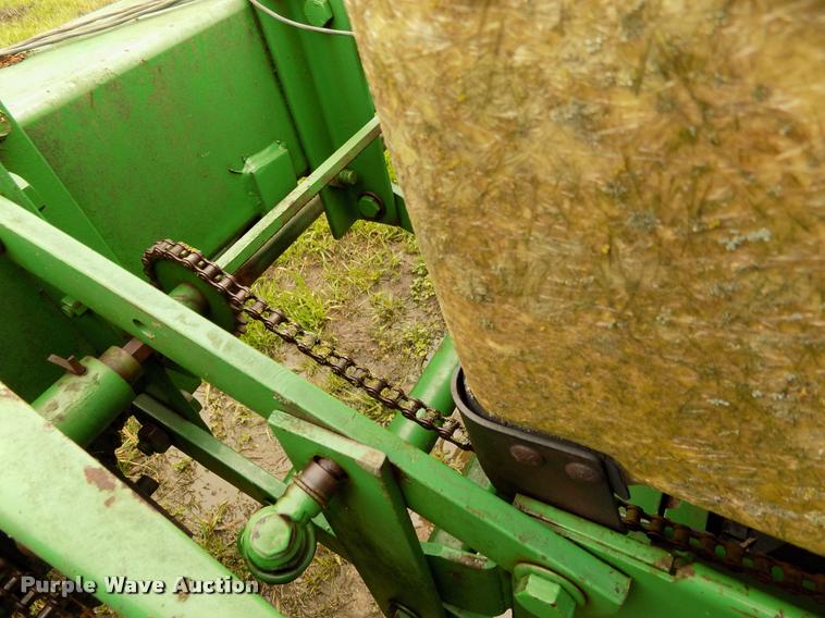 image for item BZ9744 John Deere P7000 planter