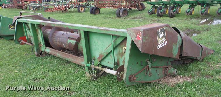 image for item BZ9745 John Deere 653A corn head