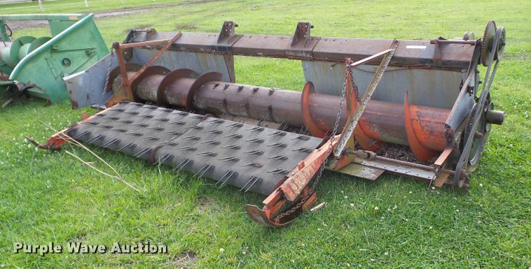 image for item BZ9747 Gleaner pickup head