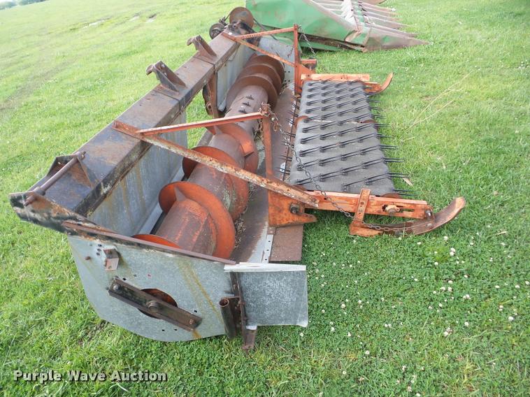 image for item BZ9747 Gleaner pickup head