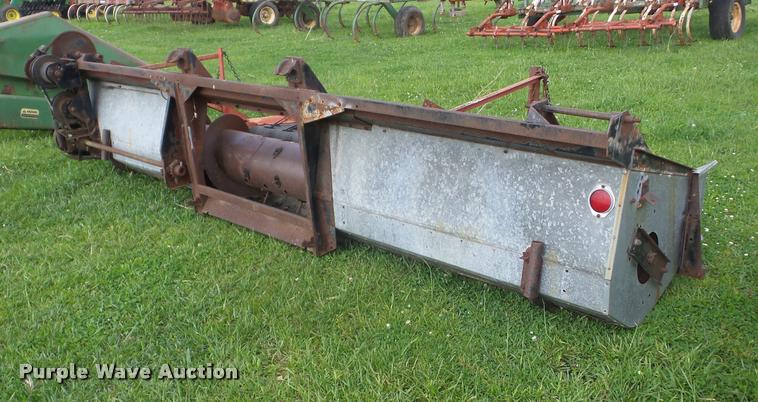 image for item BZ9747 Gleaner pickup head