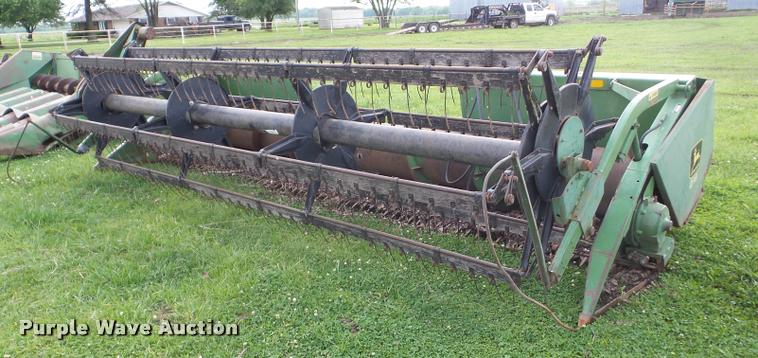 image for item BZ9749 John Deere 216 rigid head