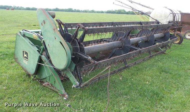 image for item BZ9749 John Deere 216 rigid head