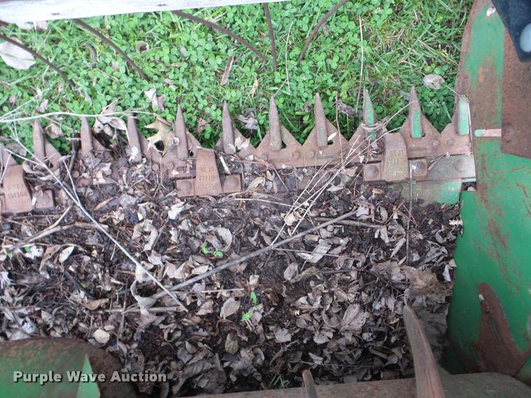 image for item BZ9749 John Deere 216 rigid head