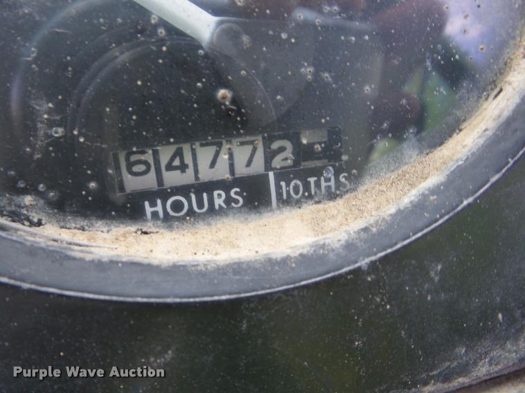 image for item DP9486 1974 John Deere 7520 tractor