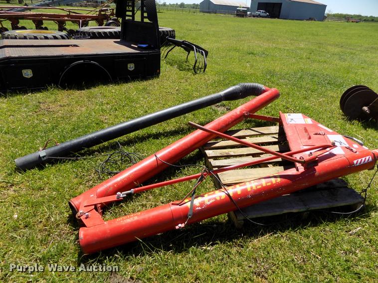 image for item DP9488 Westfield grain auger