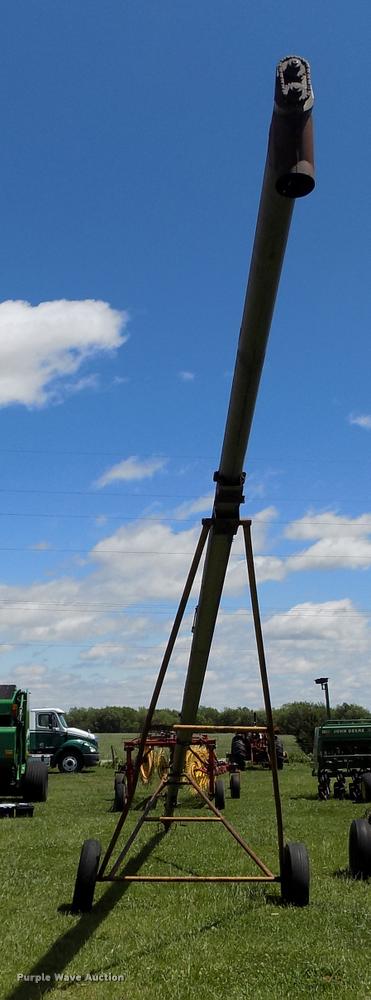 image for item DP9494 Hutchinson 6247SC grain auger