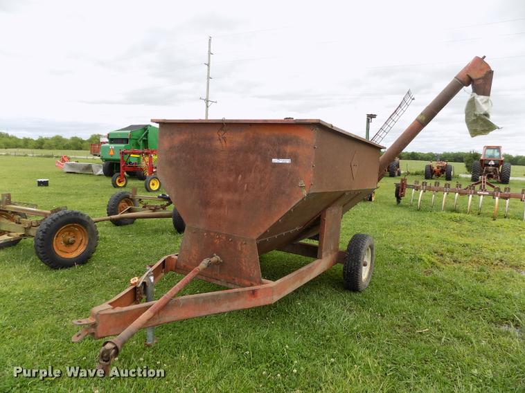 image for item DP9497 Grain cart