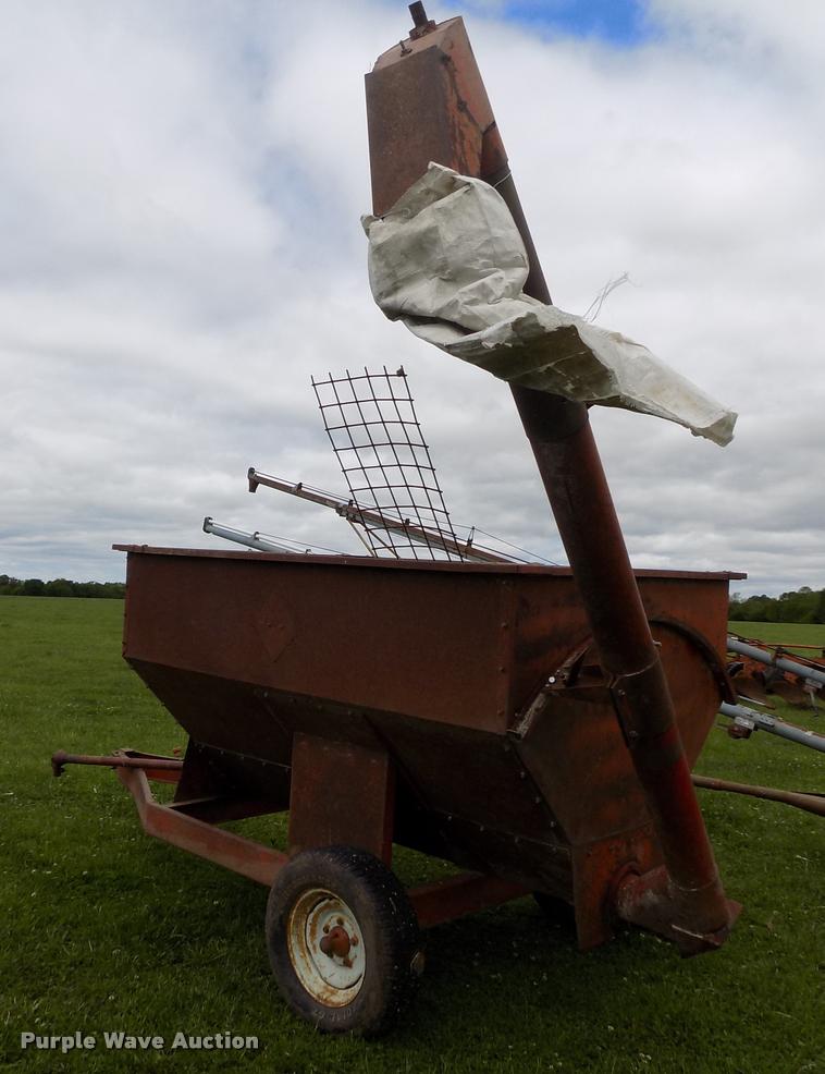 image for item DP9497 Grain cart