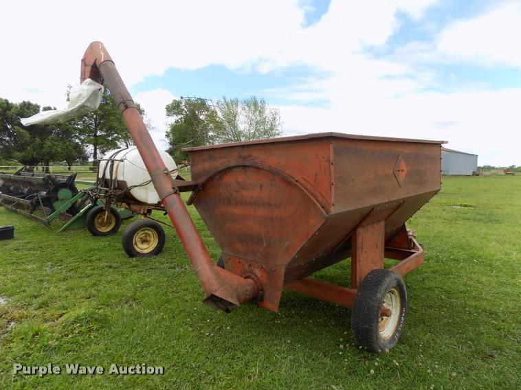 image for item DP9497 Grain cart