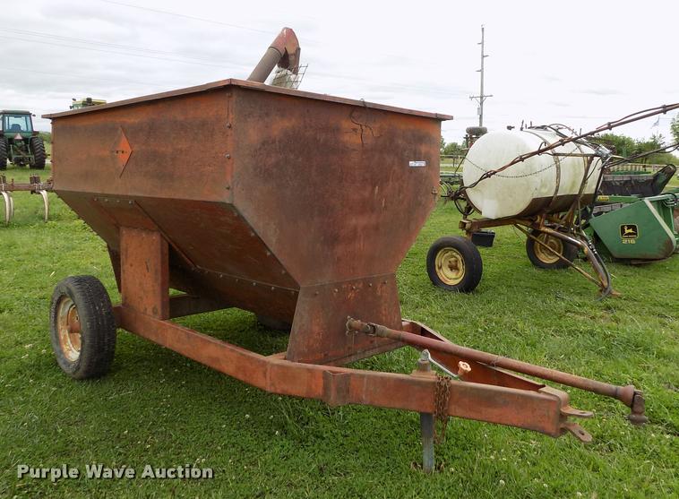 image for item DP9497 Grain cart