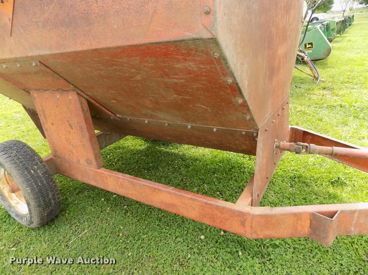 image for item DP9497 Grain cart