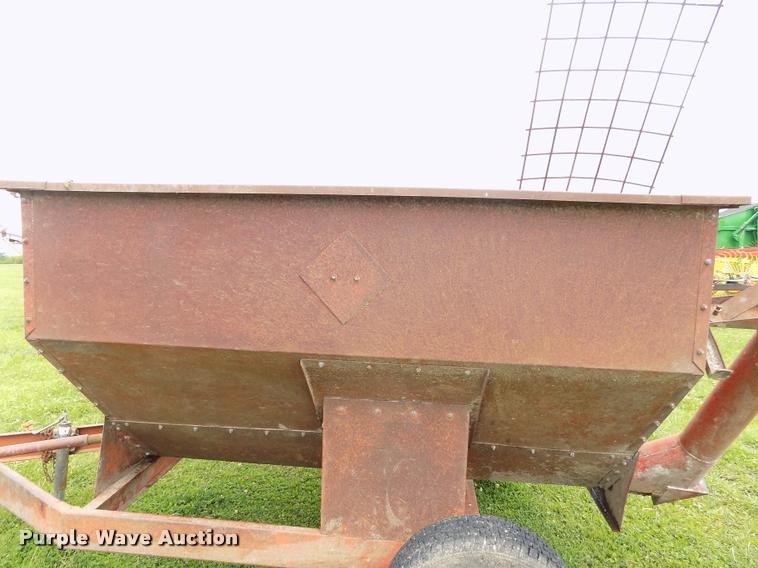 image for item DP9497 Grain cart